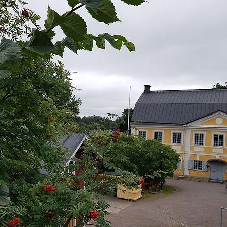 Piispan Majatalo, Pieni Erillistalo Otel Porvoo Dış mekan fotoğraf